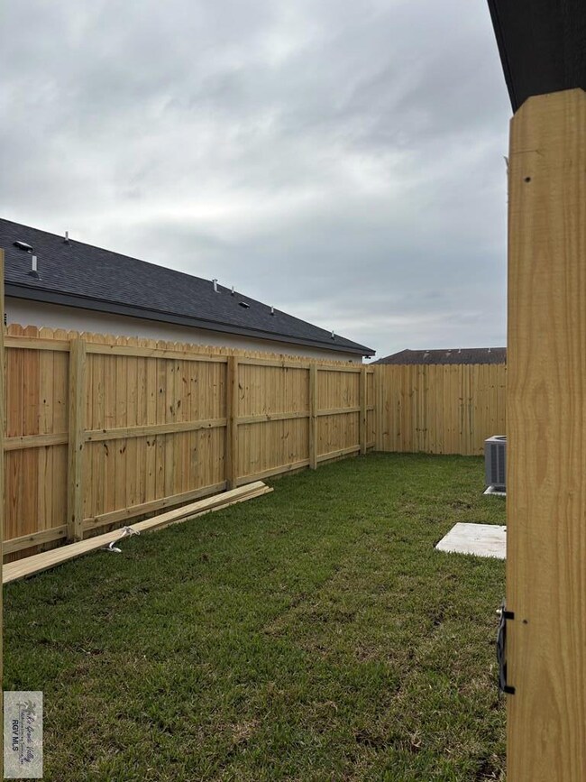 1604 Clinton St unit LOT 2, Harlingen, TX 78550 - photo 3