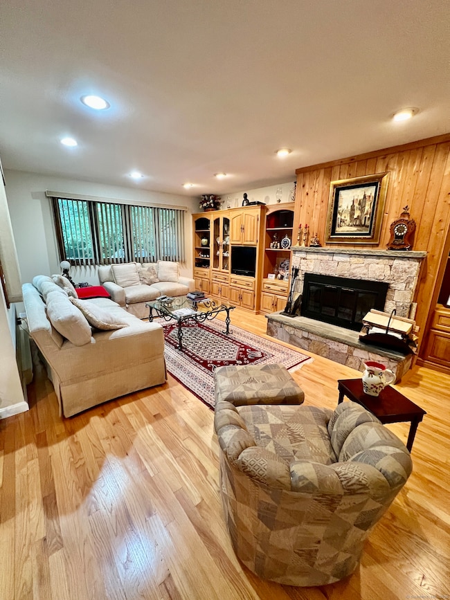 389 Trailsend Dr, Torrington, CT 06790 - photo 2