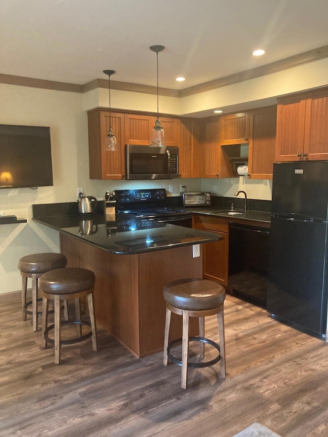 19717 SW Mount Bachelor Dr unit 118, Bend, OR 97702 - photo 4