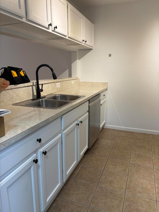 3245 Reeves Dr unit 134, Melvindale, MI 48122 - photo 5