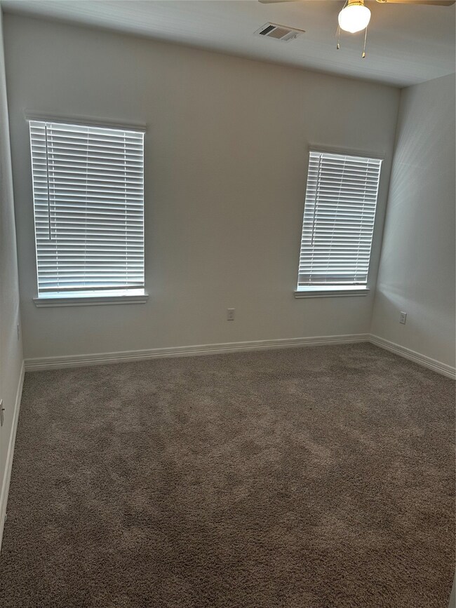 7209 Carver Rd unit A, Houston, TX 77088 - photo 5