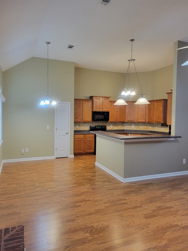 112 Bromley Way, Warner Robins, GA 31088 - photo 3
