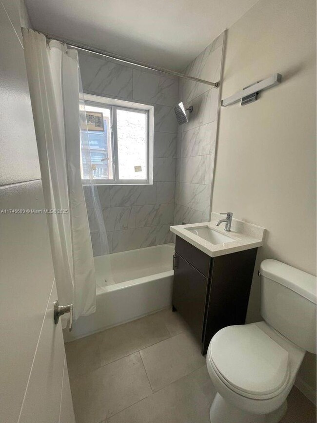 1525 Michigan Ave unit 8, Miami Beach, FL 33139 - photo 6