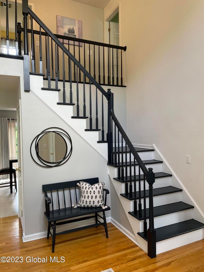 35 Rose Ln, Rensselaer, NY 12144 - photo 5