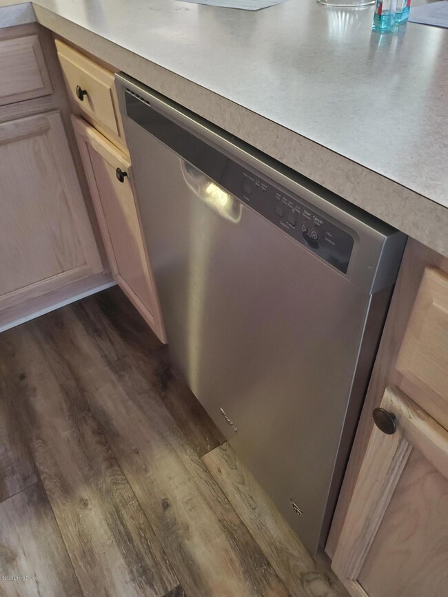 8343 Grand Trevi Dr unit 6103, Louisville, KY 40228 - photo 7