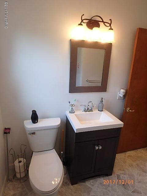 3327 E Kirby Rd, Battle Creek, MI 49017 - photo 4