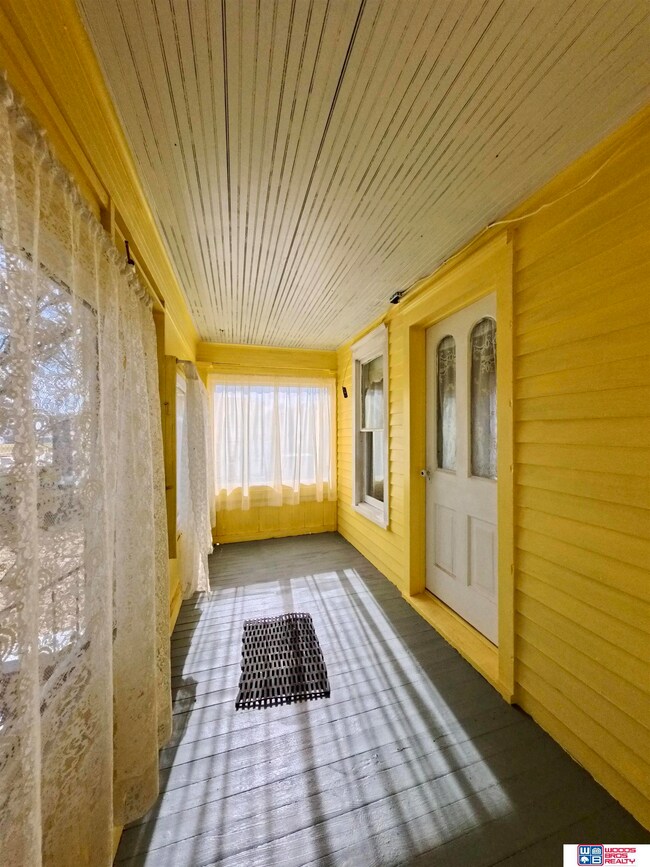 133 S 7th St, Hebron, NE 68370 - photo 5