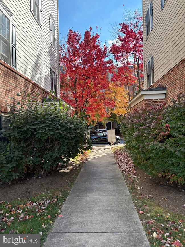 635 Whetstone Glen St, Gaithersburg, MD 20877 - photo 4