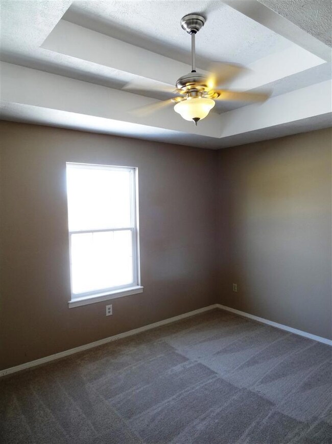 1002 N 41st St, Nixa, MO 65714 - photo 7