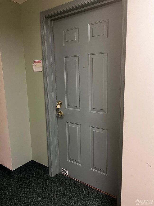 Shore Gate Village Grand Condominium unit 316, South Amboy, NJ 08879 - photo 4