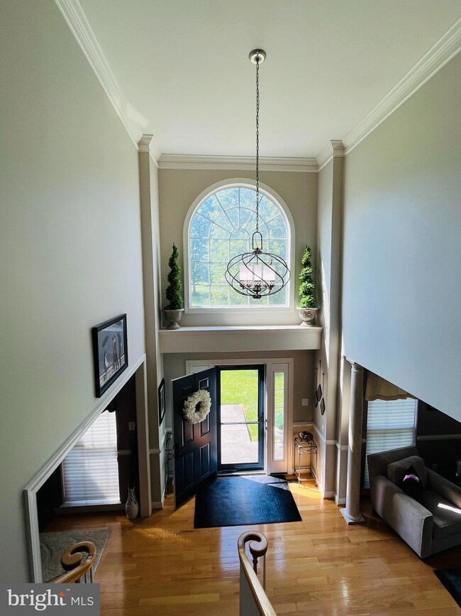 635 Volkl Dr, Sykesville, MD 21784 - photo 4