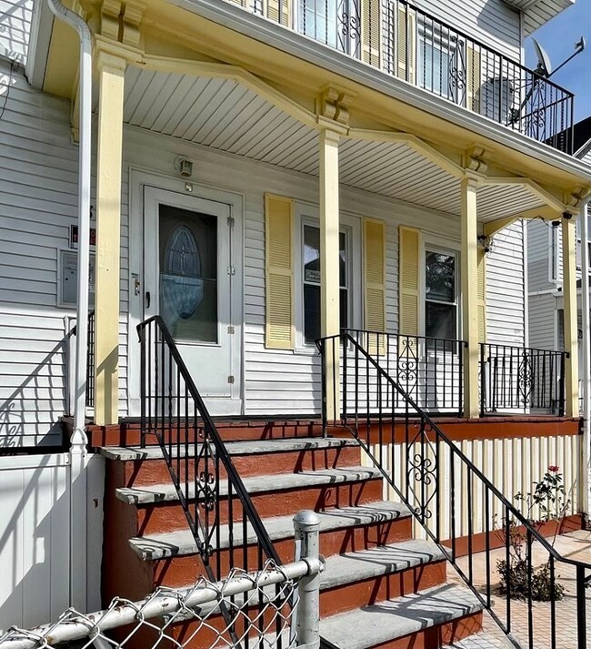 31 Addison St unit 1, Chelsea, MA 02150 - photo 2