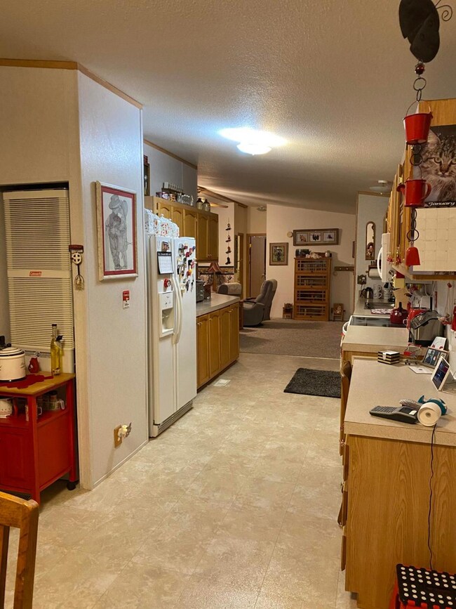 519 Green Belt Dr, Belgrade, MT 59714 - photo 2