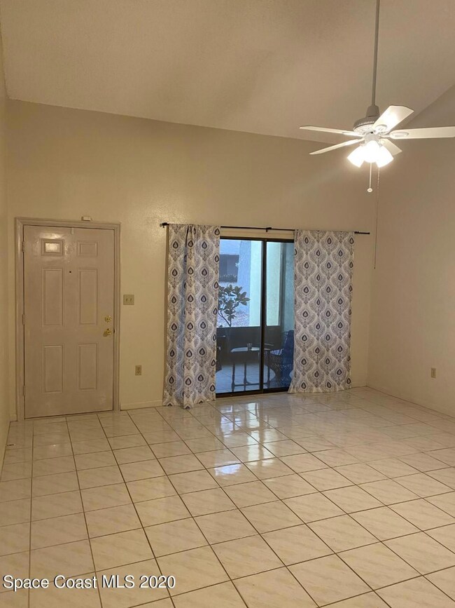 467 Valerie Dr, Titusville, FL 32796 - photo 4