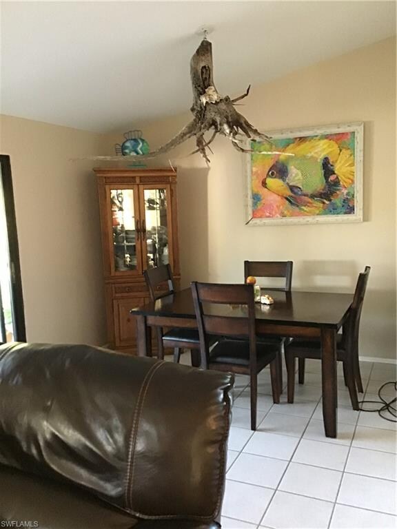 Nice dining room just off the kitchen