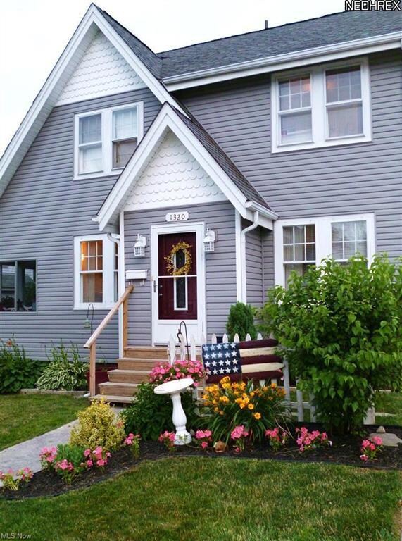 Great Curb appeal.