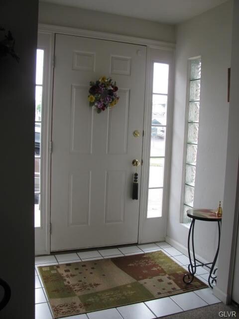 20 N 9th St unit 1, Emmaus, PA 18049 - photo 3
