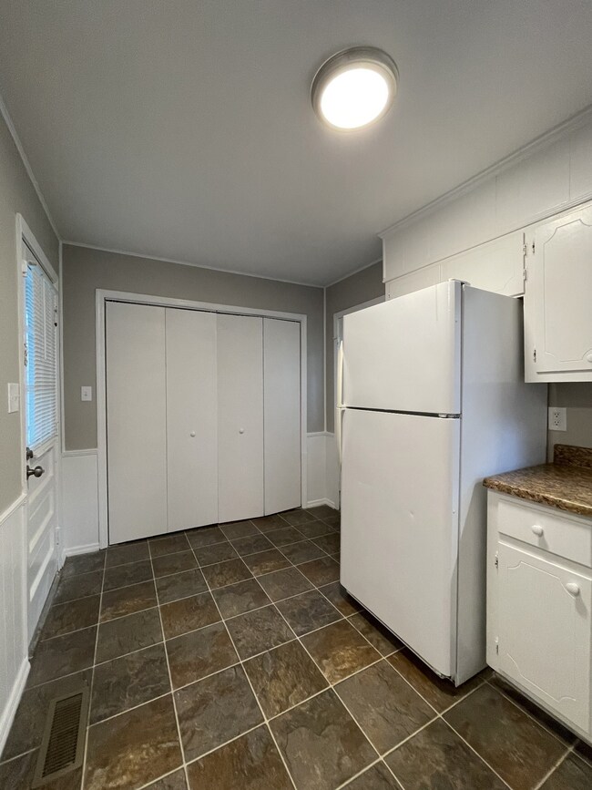 125 Boxwood Dr, Hopkinsville, KY 42240 - photo 5