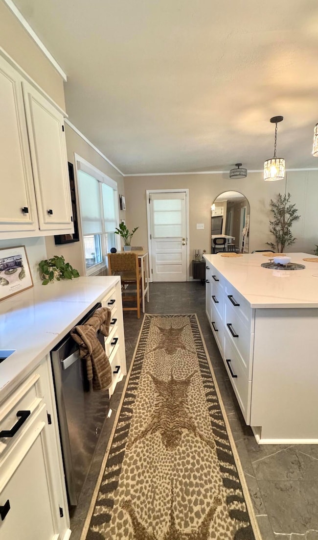 332 Pageland Rd, Charleston, SC 29412 - photo 6