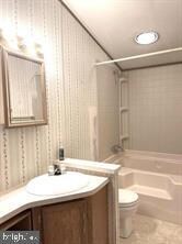 875 Powder Way unit 220, Bear, DE 19701 - photo 6