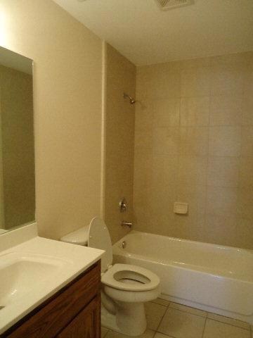 1302 E Quail St unit C, Pharr, TX 78577 - photo 4