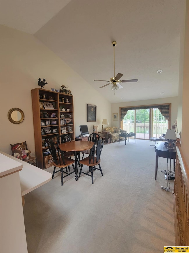 611 Spring View Cir, Beatrice, NE 68310 - photo 7