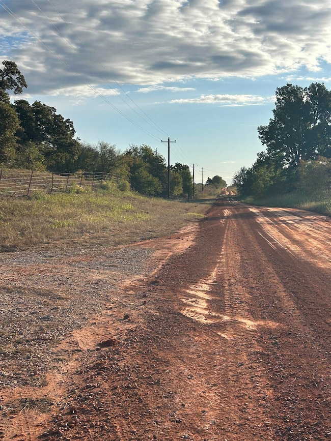 20463 E 750 Rd unit E2SW4 of Sec21-17N-5, Crescent, OK 73028 - photo 5