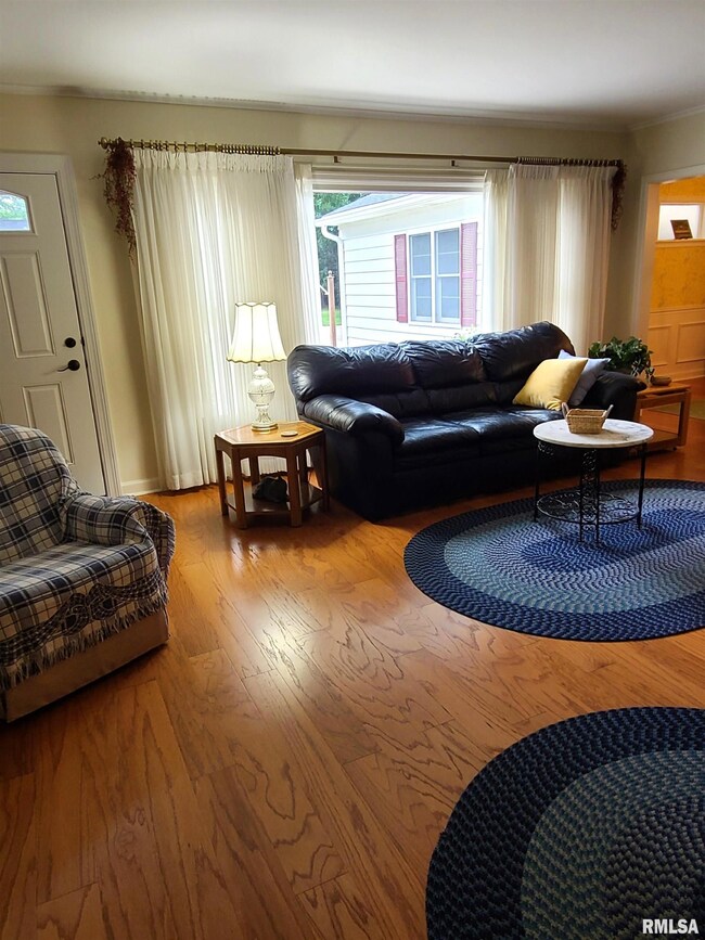 10 Hawthorne Rd, Rock Island, IL 61201 - photo 7