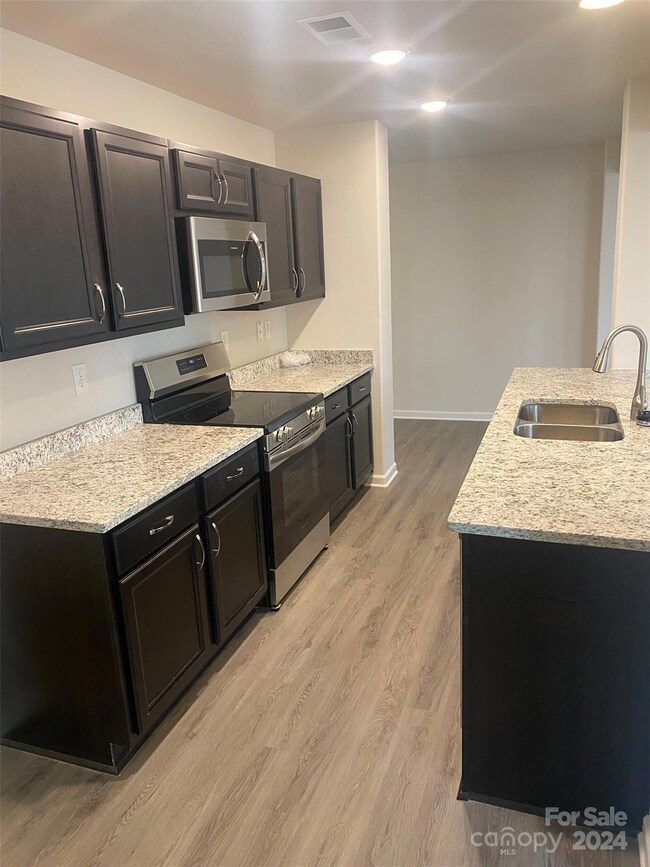 1223 Dodd St, Shelby, NC 28152 - photo 6