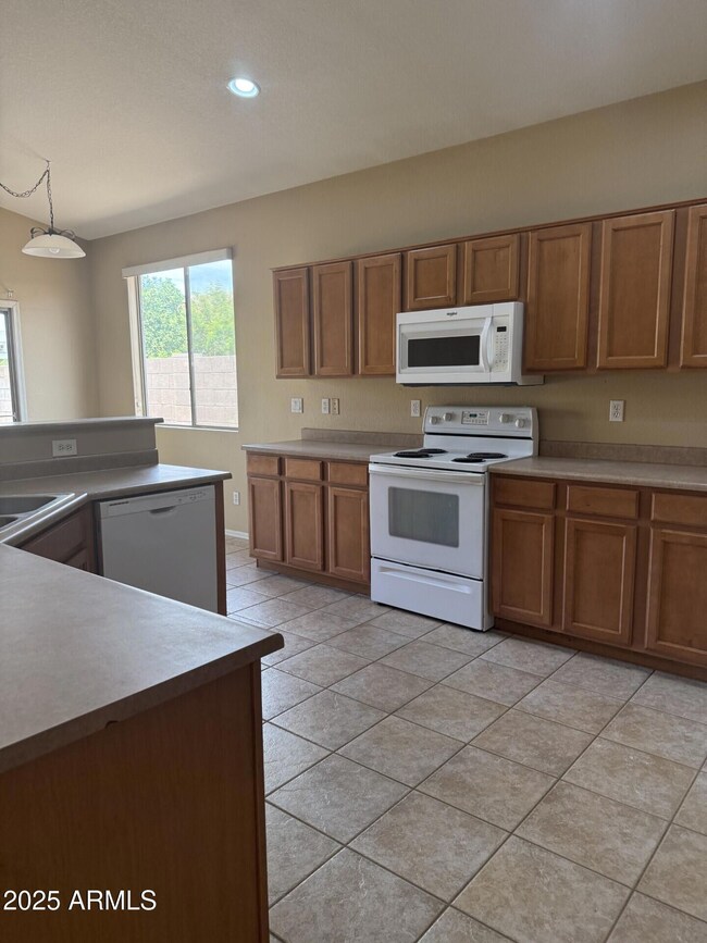 10316 E Jan Ave, Mesa, AZ 85209 - photo 2