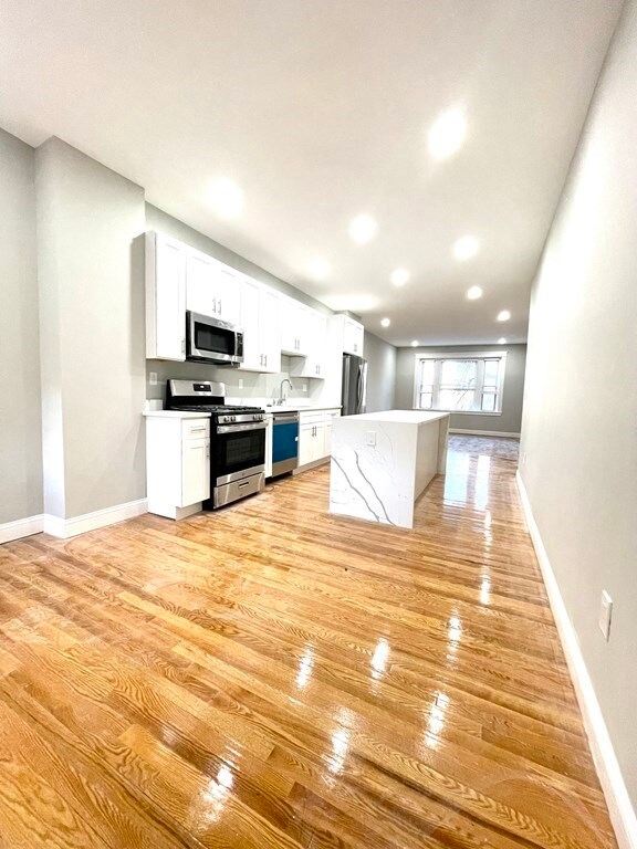 8 Kilsyth Rd unit 2, Brookline, MA 02445 - photo 7