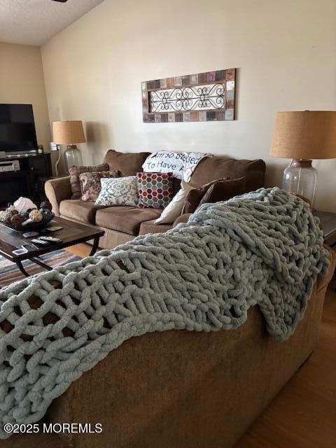 1 Carnaby Close unit 1000, Freehold, NJ 07728 - photo 3