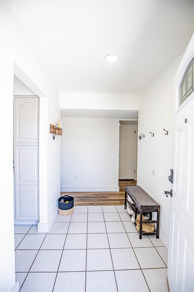 1515 N Scenic Dr, Alamogordo, NM 88310 - photo 3