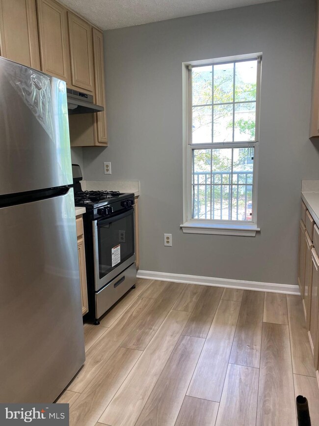 15600 Everglade Ln unit 201, Bowie, MD 20716 - photo 7