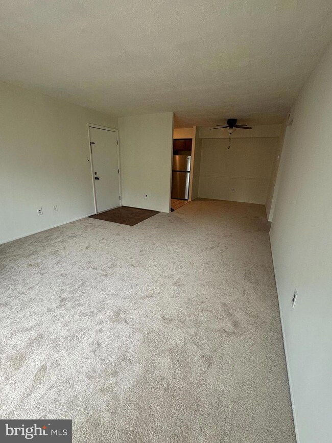 Altemus Farms unit M-22, Brookhaven, PA 19015 - photo 6