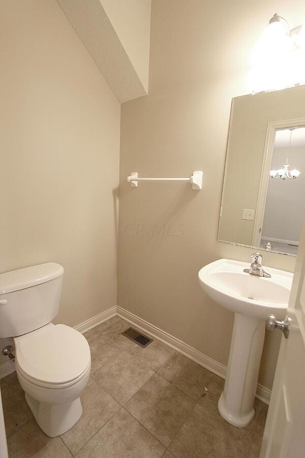 4137 claver first floor bathroom