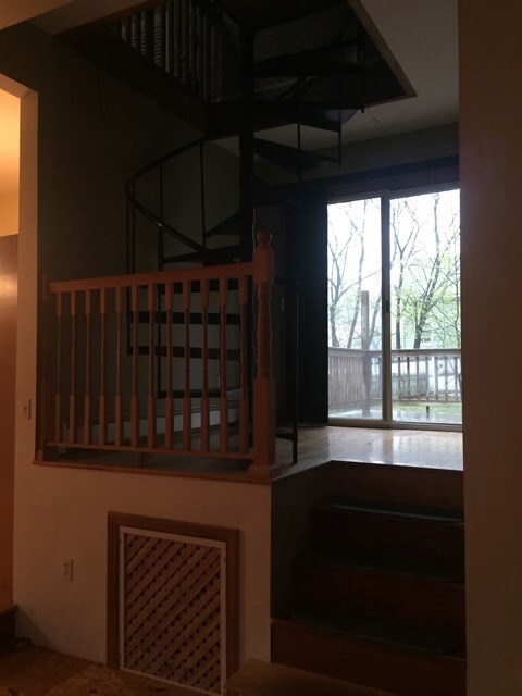 6 Shamrock Ln, Smithfield, RI 02917 - photo 5