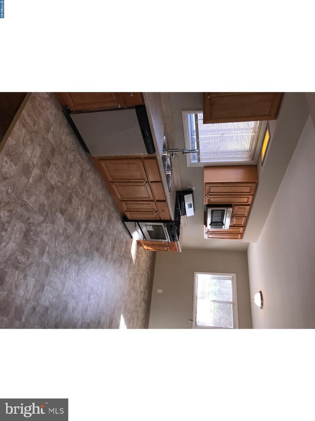 293 Clementon Rd, Berlin, NJ 08009 - photo 4