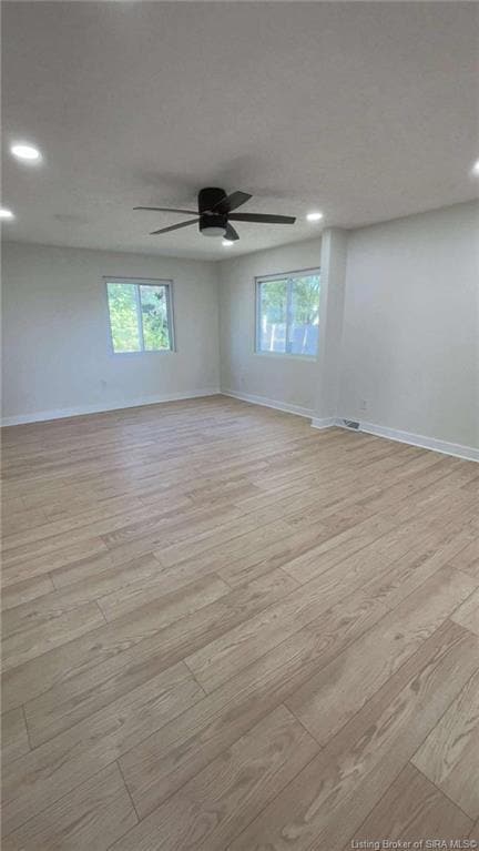 138 E Lovers Ln, Scottsburg, IN 47170 - photo 5