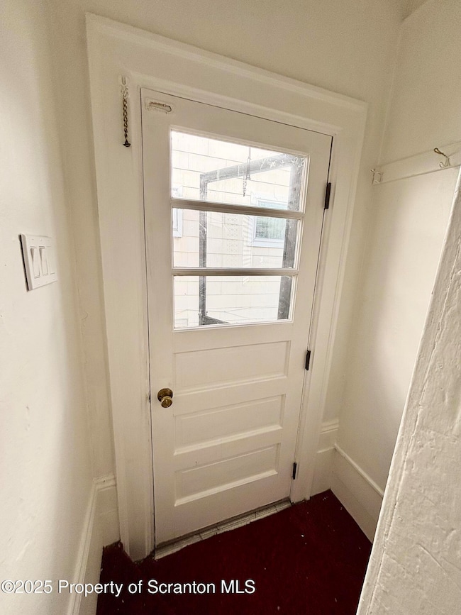 1471 Wyoming Ave, Kingston, PA 18704 - photo 5