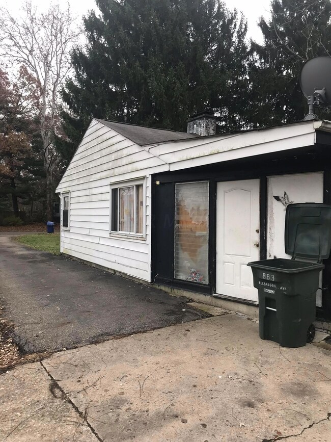 863 Elizabeth Ave, Columbus, OH 43227 - photo 3