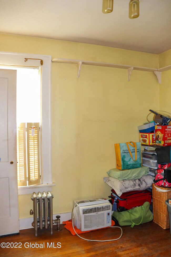 314 4th St, Schenectady, NY 12302 - photo 2