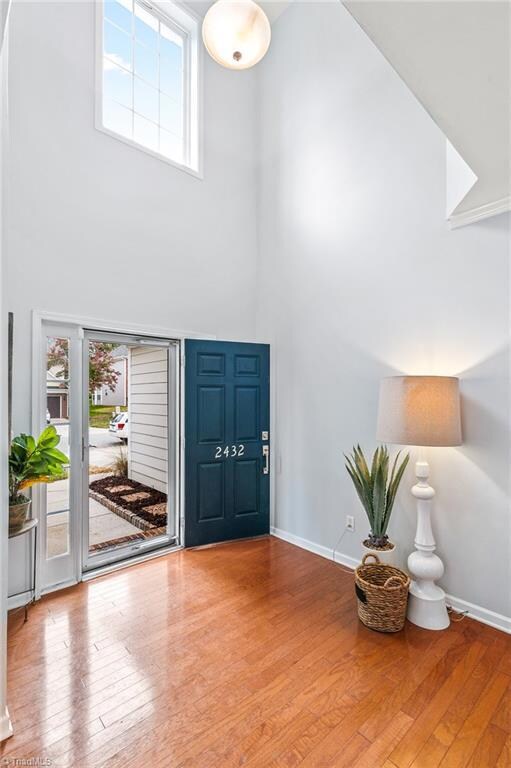 2432 Alderbrook Dr, High Point, NC 27265 - photo 5