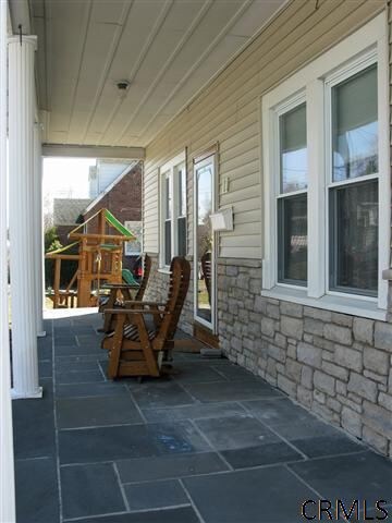 11 Quincy St, Albany, NY 12205 - photo 3