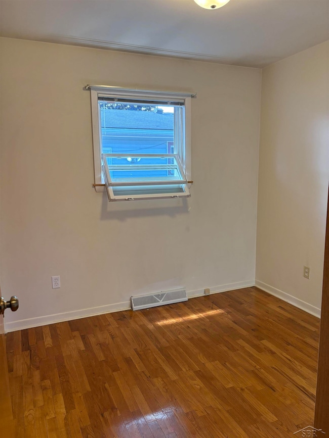 2747 Weiss St, Saginaw, MI 48602 - photo 7