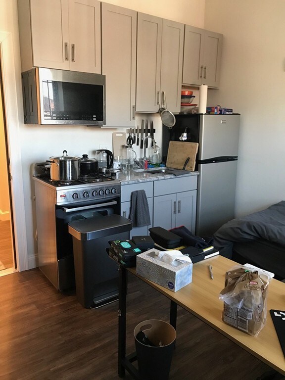 194 Shirley Ave unit 13, Revere, MA 02151 - photo 3