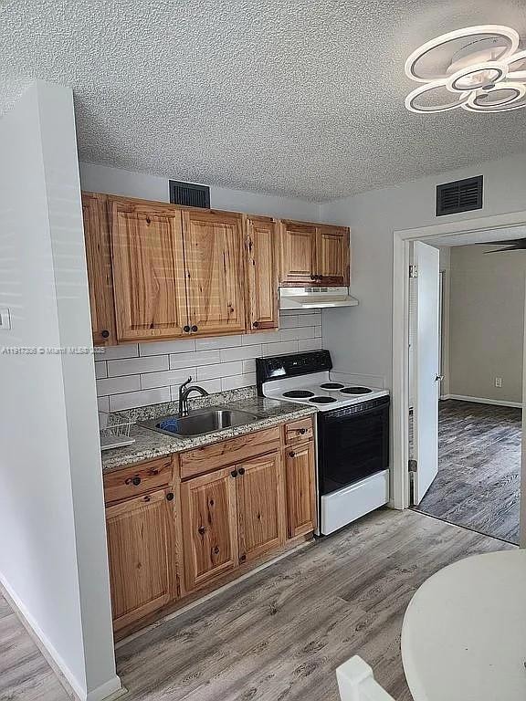 333 SE Martin Ave unit 4-4, Stuart, FL 34996 - photo 2