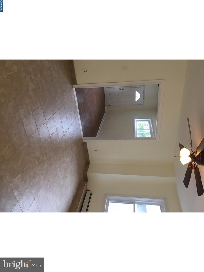 422 Orchard Ave, Lansdowne, PA 19050 - photo 3