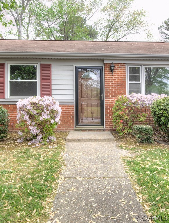 1816 Convair Ln, Henrico, VA 23228 - photo 2