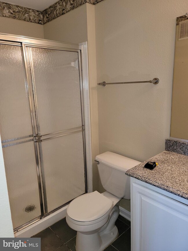 13111 Marcey Creek Rd, Herndon, VA 20171 - photo 7